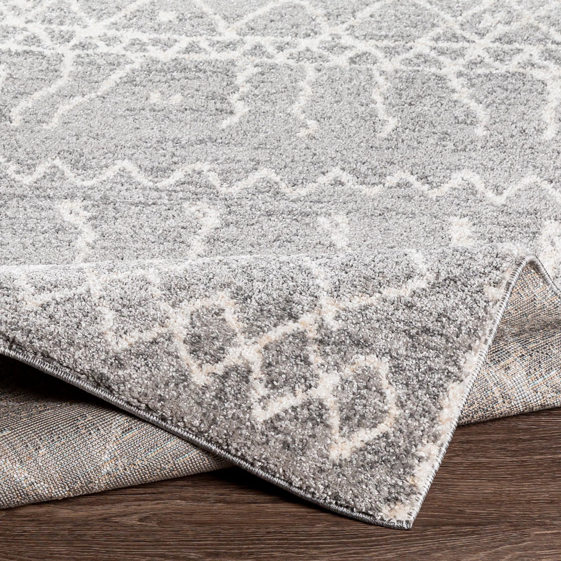 Andorra Rug - 31180 by Livabliss. Made from polypropylene in a unique style.