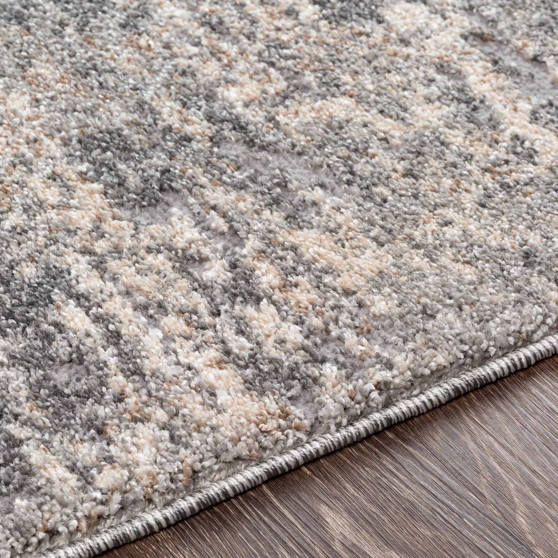 Andorra Rug - 32586 by Livabliss. Made from polypropylene, polyester in a unique style.