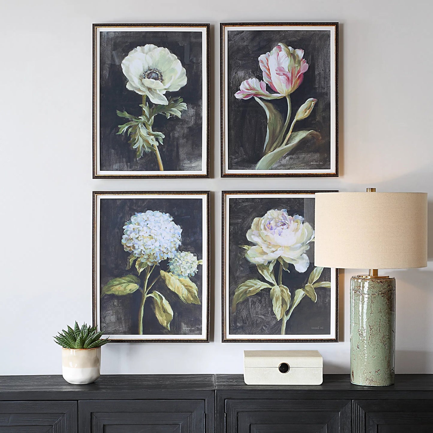 004 SI-2355250 | Lifestyle | Florals on Black Framed Prints by Uttermost. Made from plastic, glass, mdf, paper, linen in a traditional style.