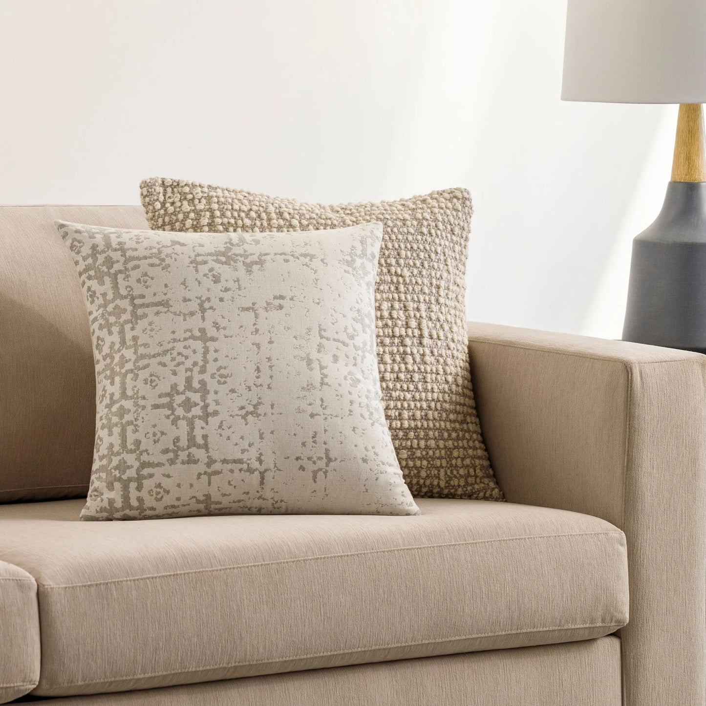 004 S-347577,S-347578,S-347579,S-347580 | Lifestyle | Abstraction Pillow - 5800 by Livabliss. Made from 100% cotton in a modern style.
