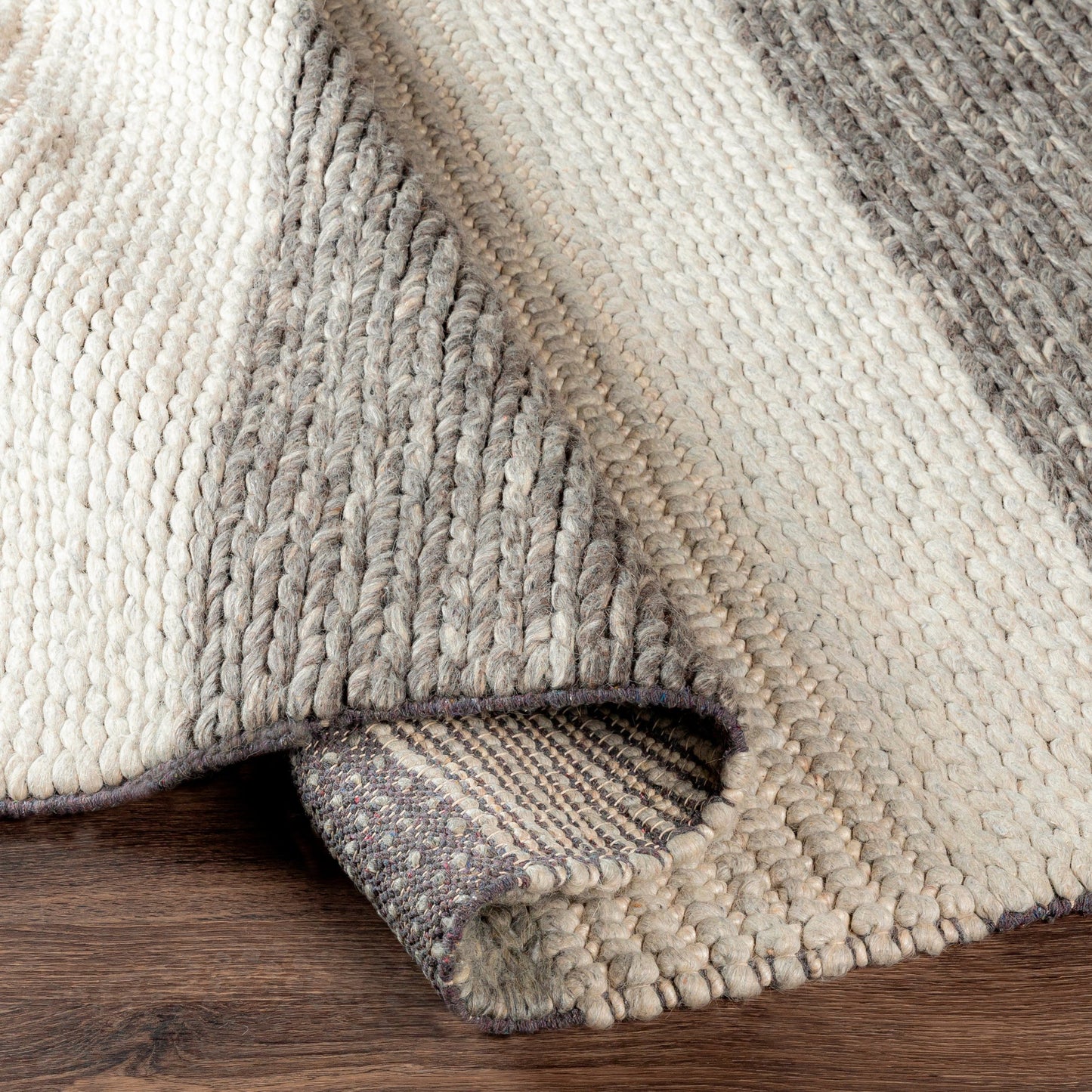 004 SI-1876726,SI-1876727 | Closeup | Asos ASS-2300 Rug by Surya in charcoal, medium gray, light gray. Made from 80% wool, 20% cotton in a unique style.