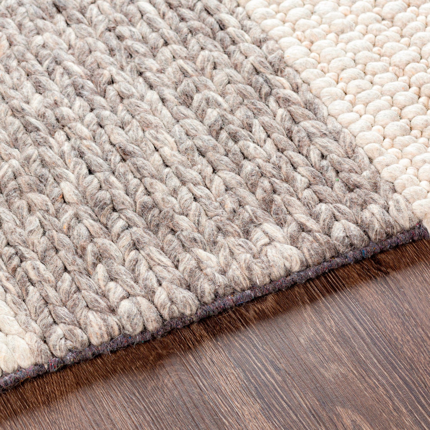 002 SI-1876726,SI-1876727 | Closeup | Asos ASS-2300 Rug by Surya in charcoal, medium gray, light gray. Made from 80% wool, 20% cotton in a unique style.