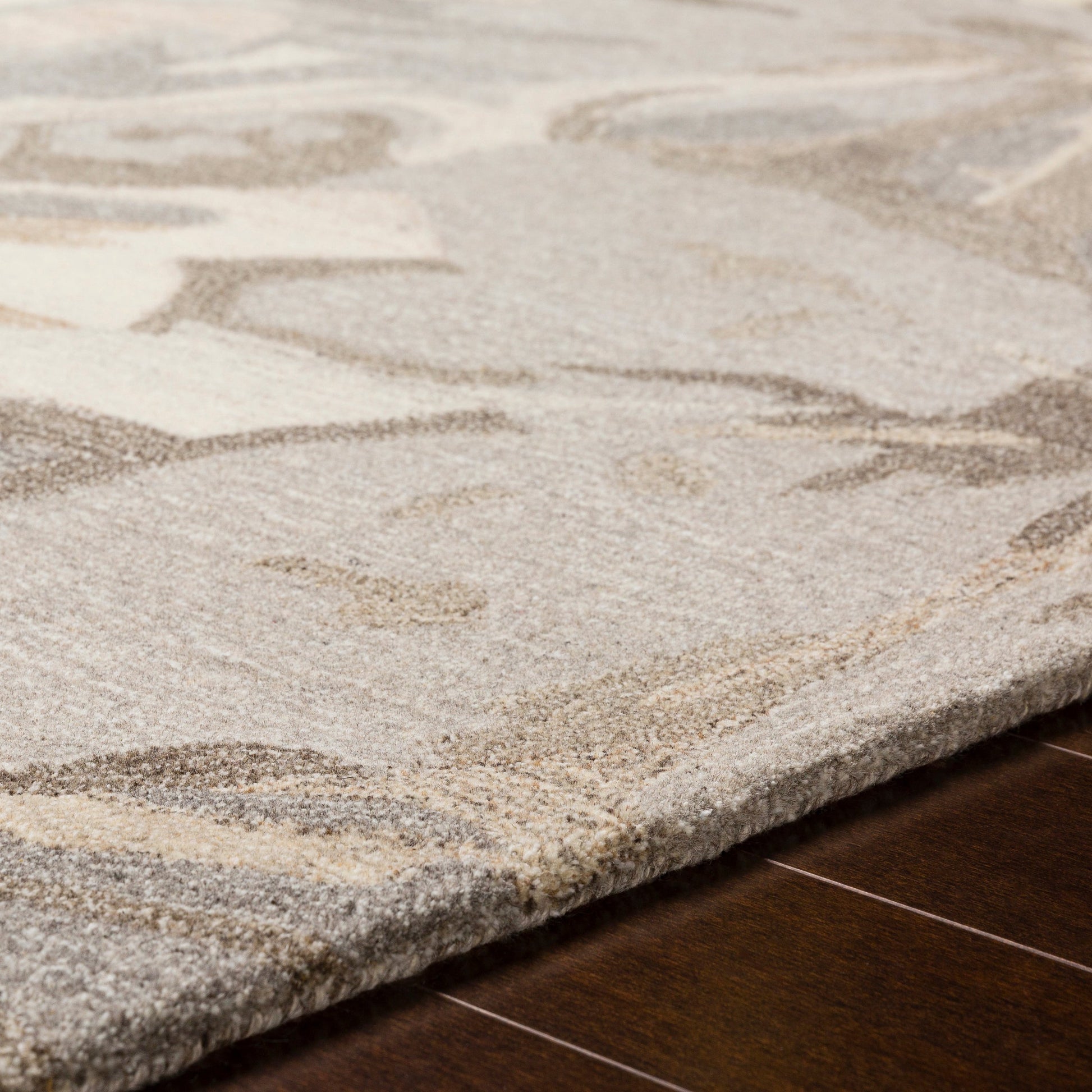 Athena Rug - 889 by Livabliss. Made from 100% wool in a unique style.