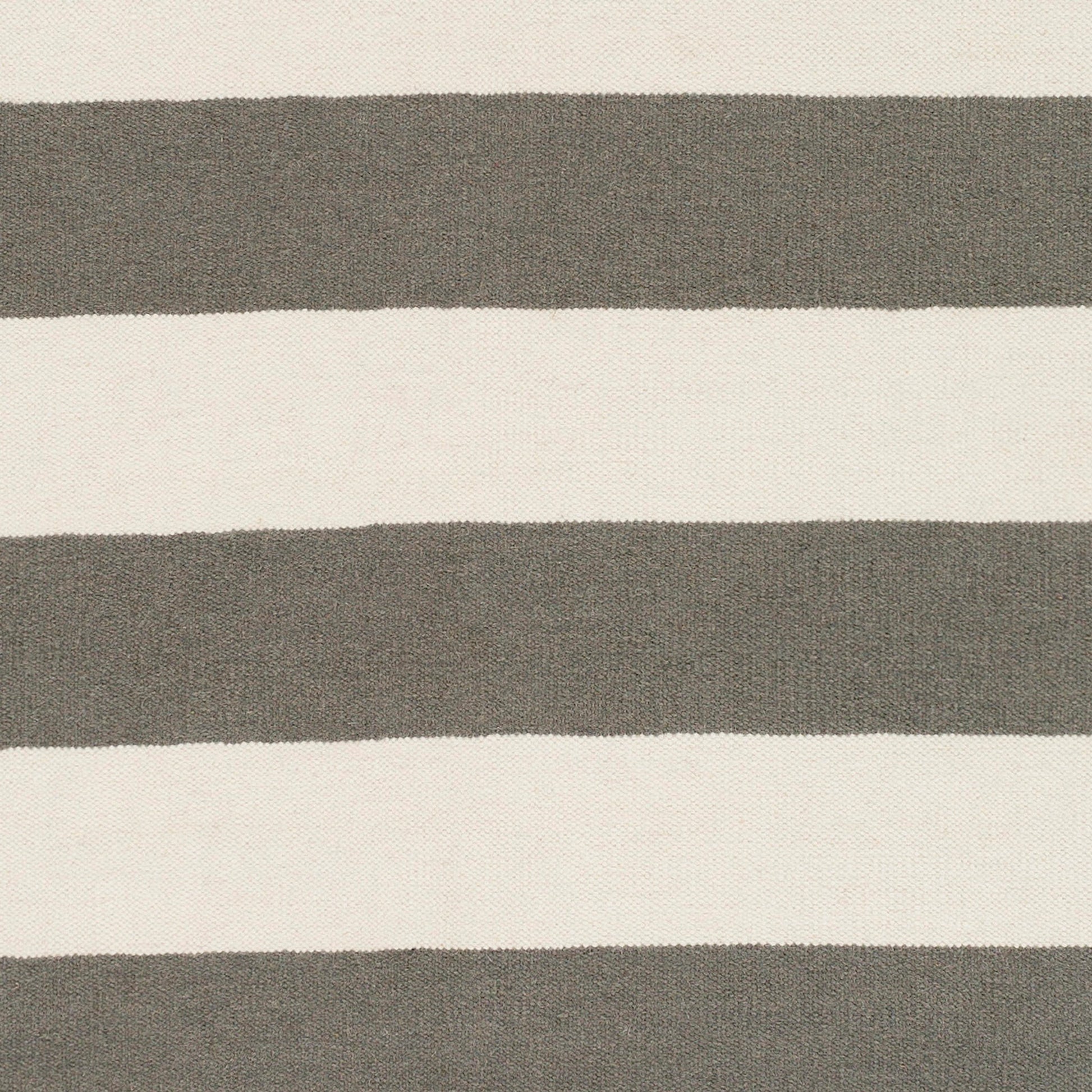 Faithful Rug - 14713 by Surya. Made from face: 100% wool in a unique style.