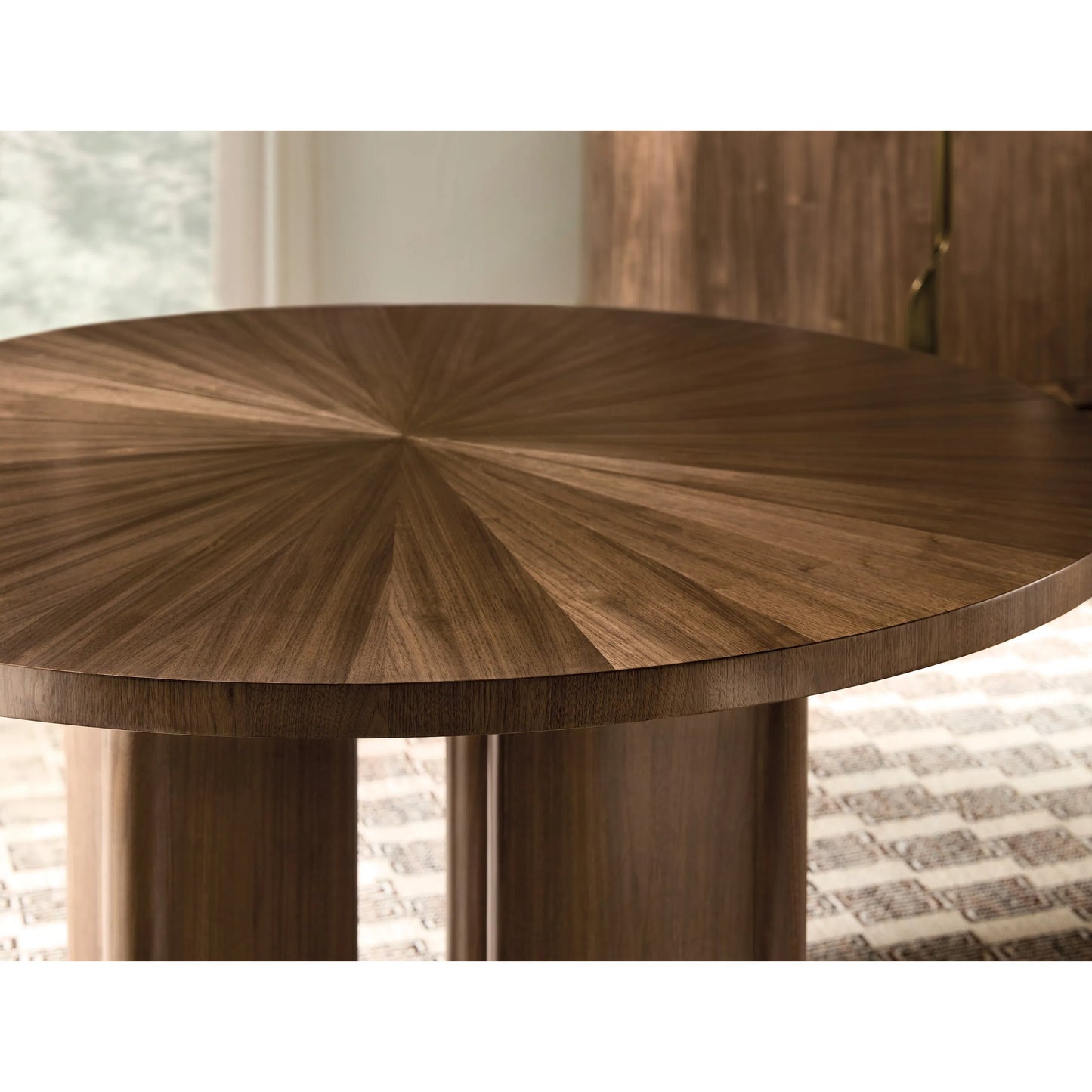 004 SI-2458562 | Closeup | Eleana Round Dining Table with One 20-inch Leaf by Hooker Furniture in light caramel, sunlit bronze metal. Made from walnut veneers, metal in a modern style.