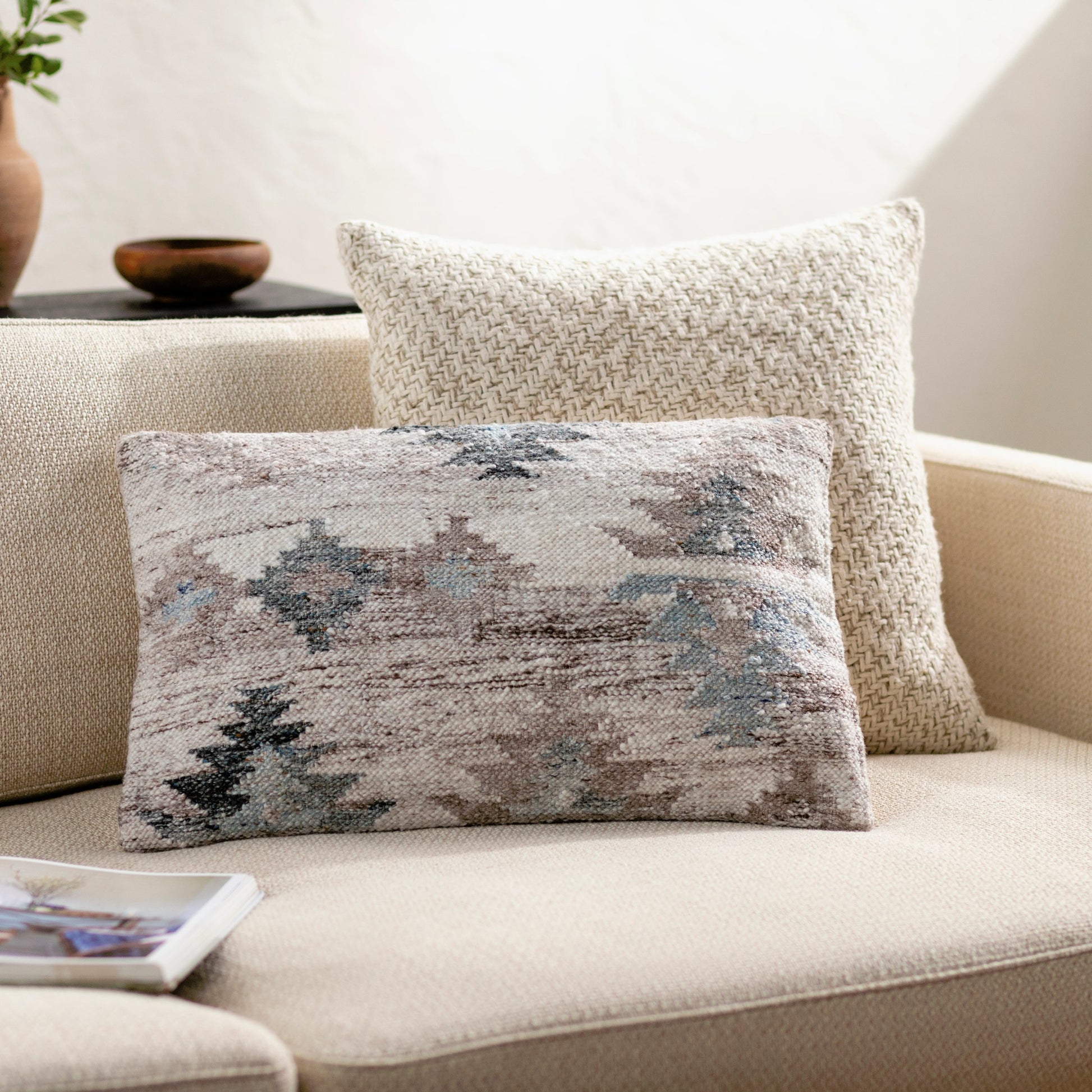 Alyssa Pillow - 479841 by Surya in pale slate, light silver, light grey, metallic - silver, pewter. Made from front: 100% polyester, back: 100% cotton