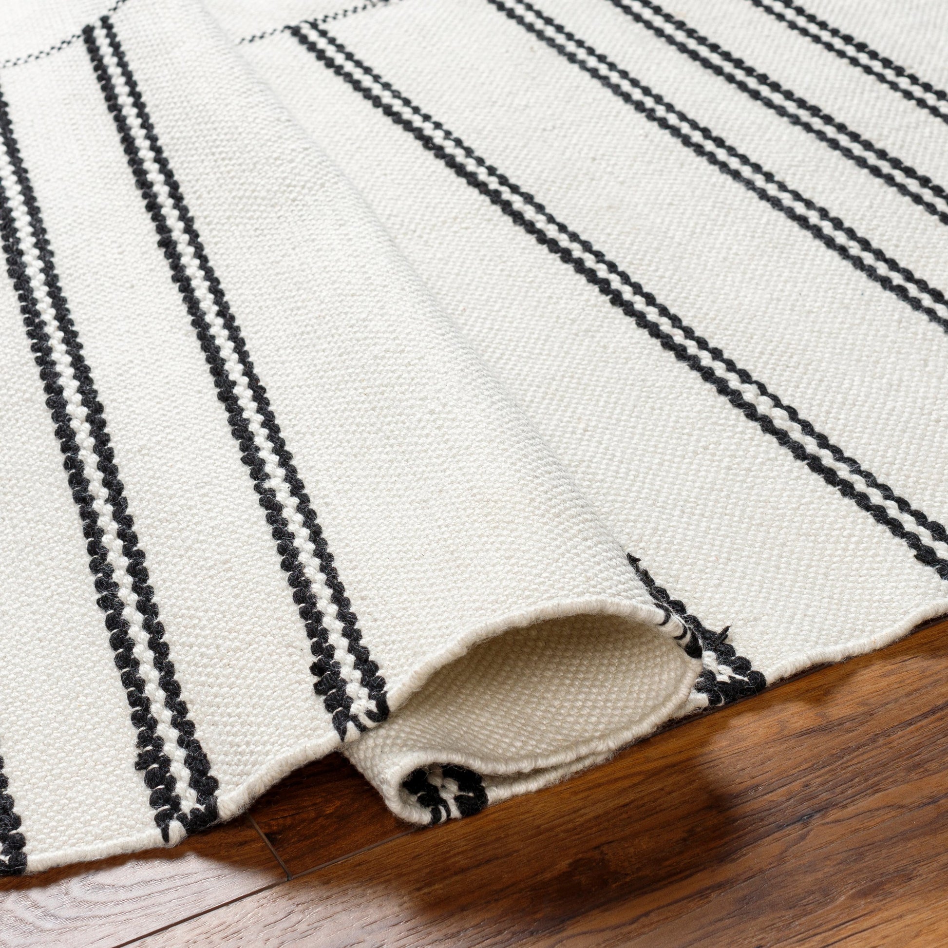 Azalea Rug - 31409 by Surya. Made from 100% recycled pet yarn in a unique style.