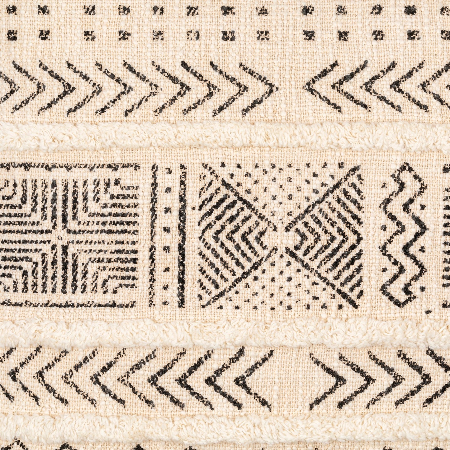 004 SI-1877413,SI-1877414,SI-1877415,SI-1877416,SI-1877417,SI-1877418 | Closeup | Azibo Pillow - 32147 by Surya in black, cream. Made from 100% cotton in a eclectic & global style.