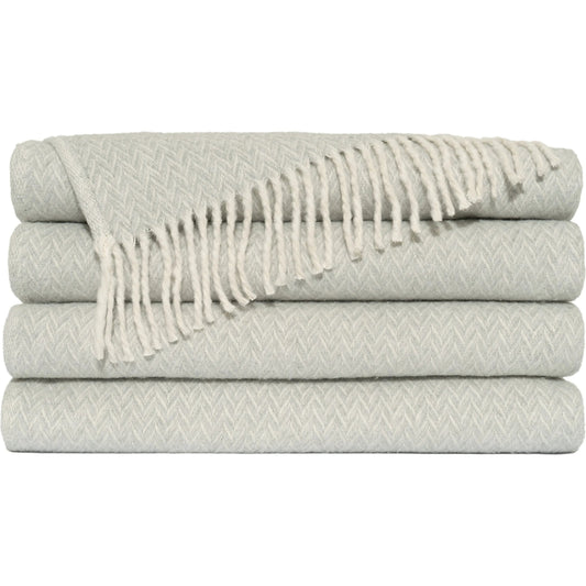 Marinara Throw by DV Kap Home. Made from 70% cotton, 30% polyester in a unique style.