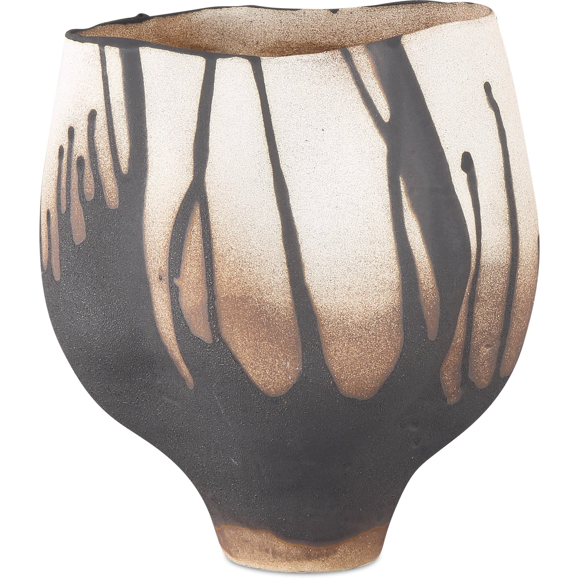 Inoue Vase by Currey and Company in black, off-white. Made from porcelain in a modern style.