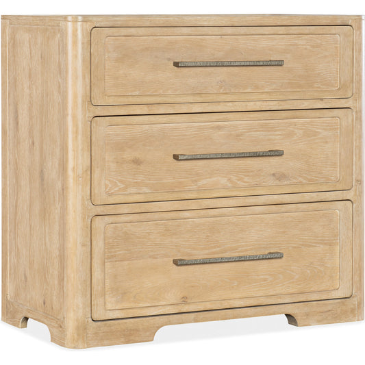 Retreat Three-Drawer Nightstand by Hooker Furniture in dune. Made from oak, maple veneers in a cottage & farmhouse style.