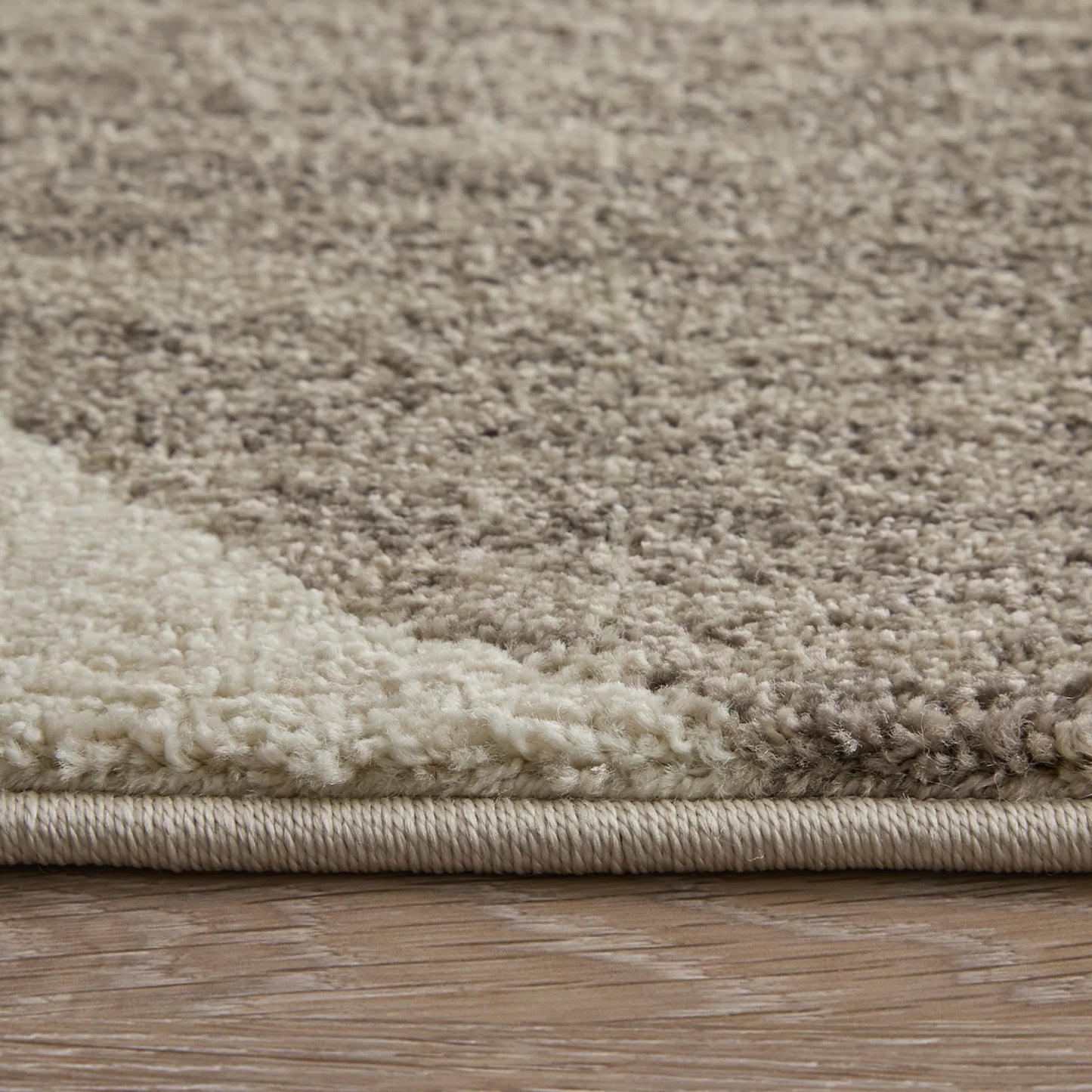 008 SI-2378784,SI-2378785,SI-2378786,SI-2378787,SI-2378788,SI-2378789,SI-2378790,SI-2461506 | Closeup | Eden Color Block EDN39QUF Rug by Feizy in ivory, brown, blue. Made from polypropylene in a unique style.