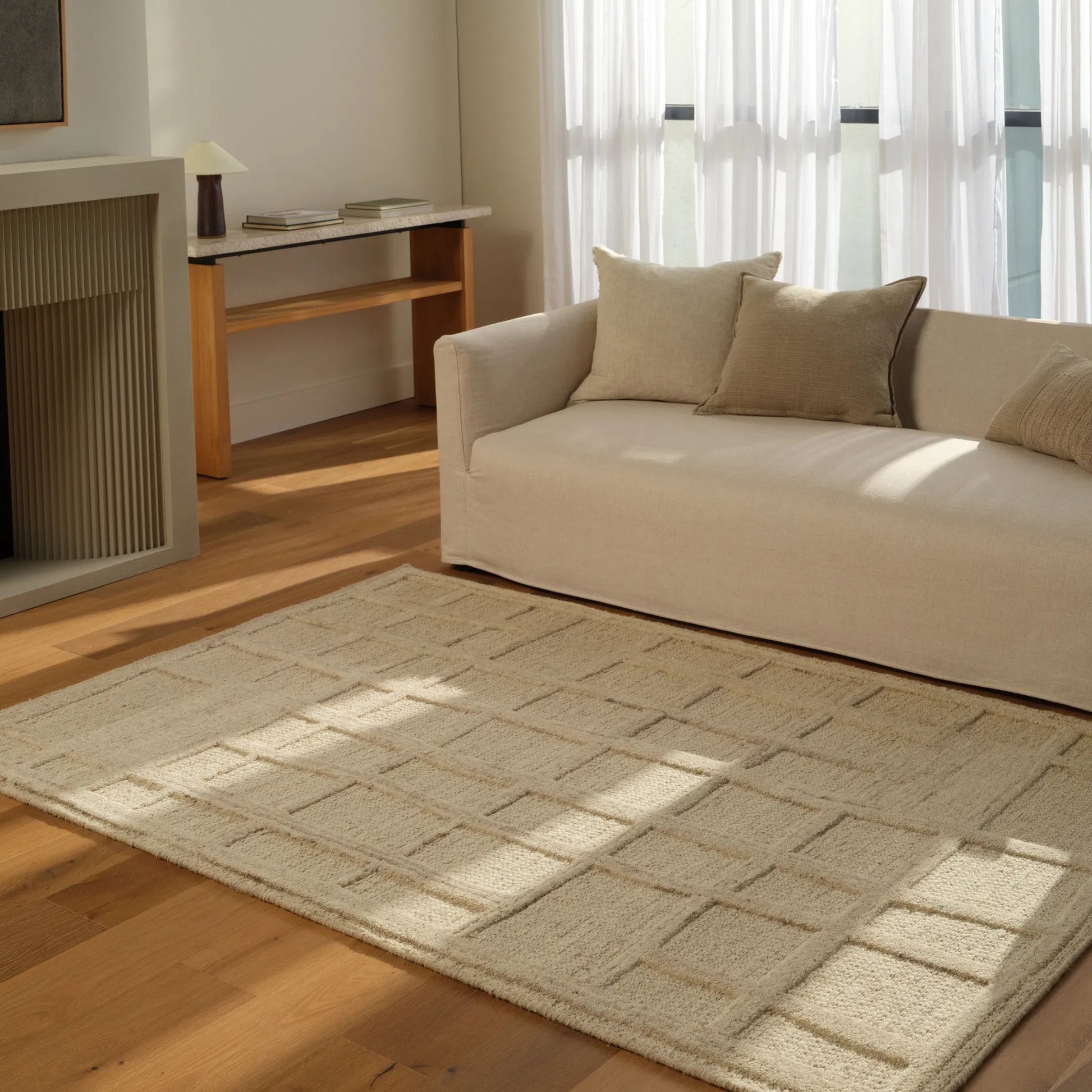 Bavell BAV04 Rug by Jaipur Living in cream, n/a. Made from 100% wool in a unique style.