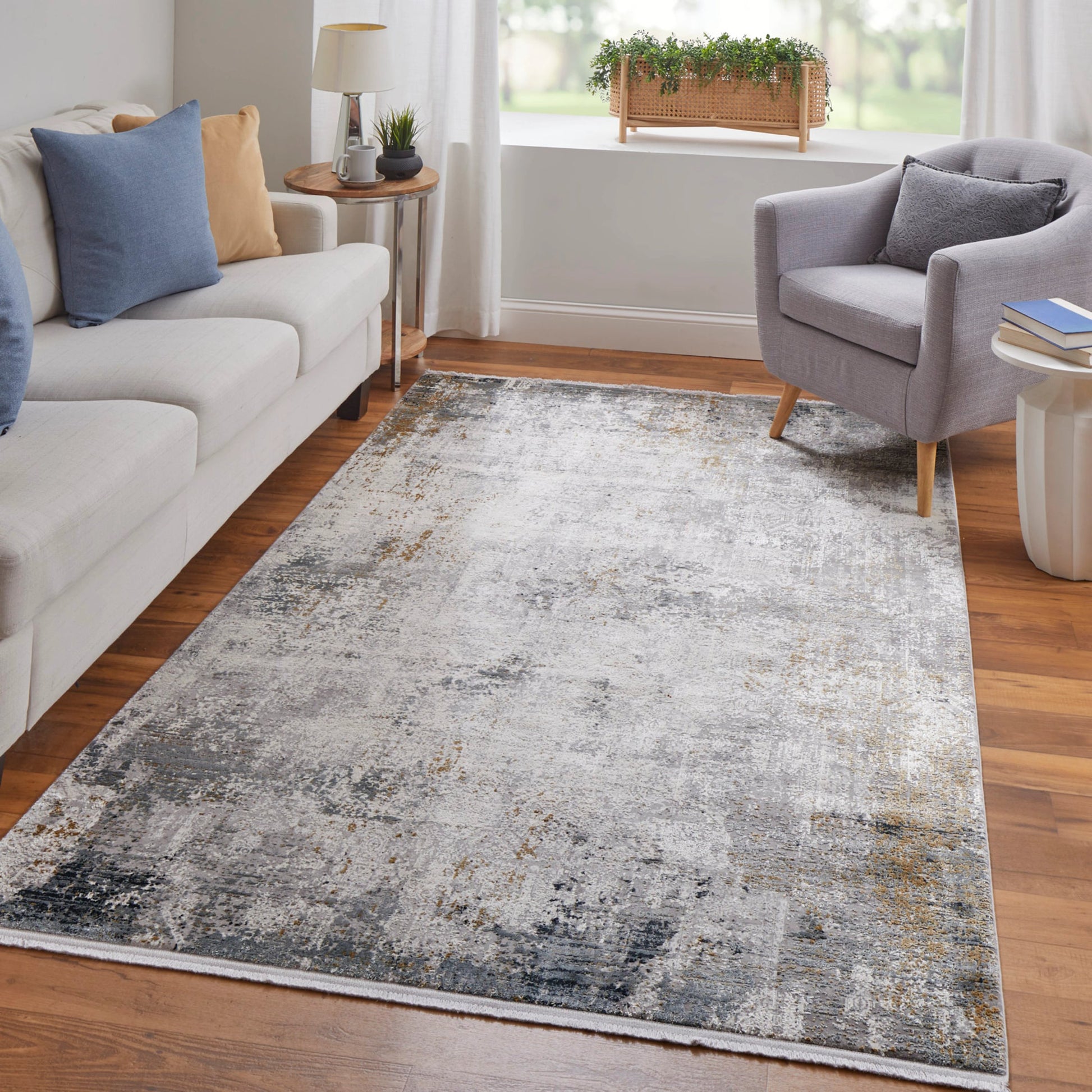 Cadiz Gradient Rug - 3890F by Feizy. Made from viscose, acrylic in a unique style.