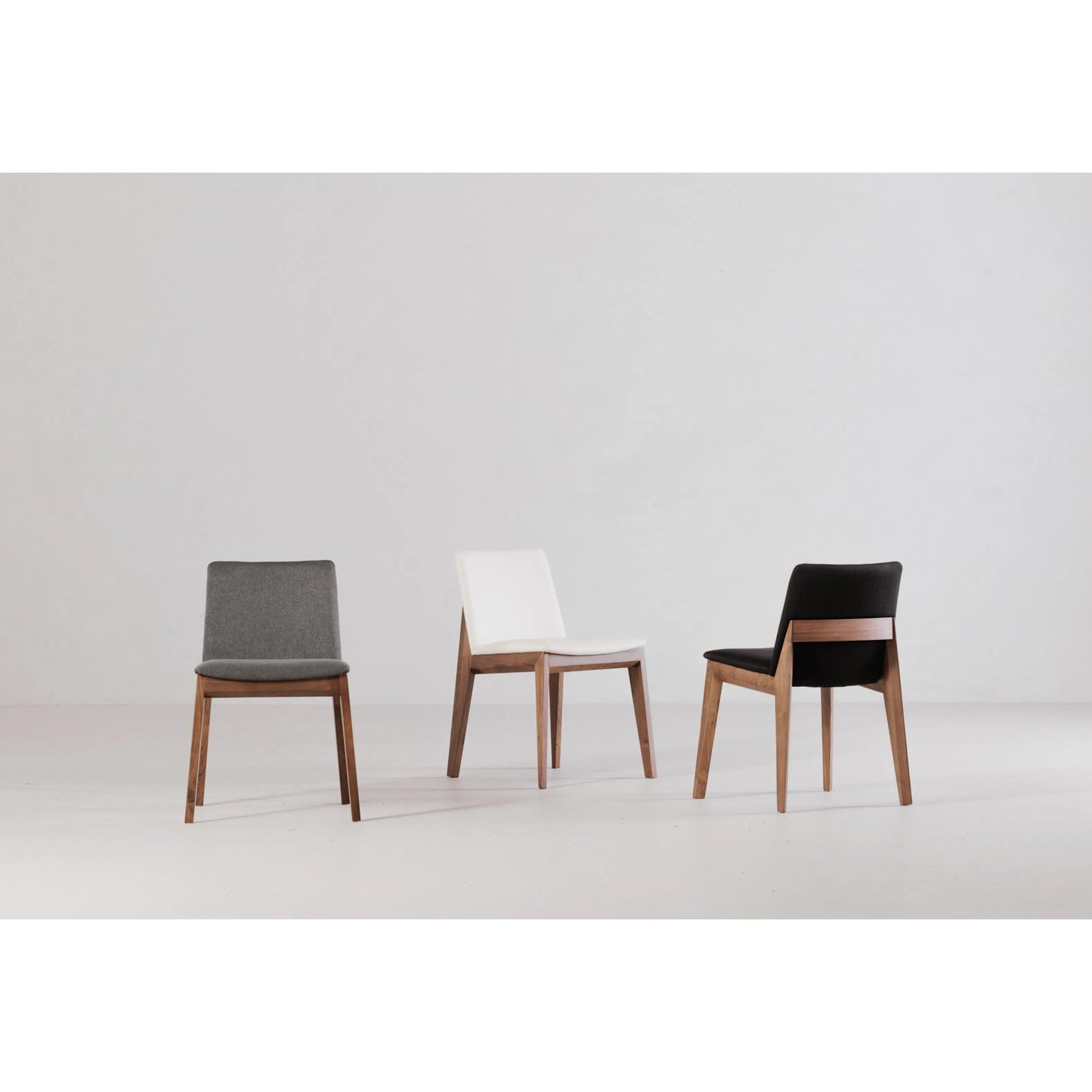 040 S-698858 | Lifestyle | Deco Dining Chair Pvc (Set of 2) by Moe's Home Collection. Made from unique in a modern style.