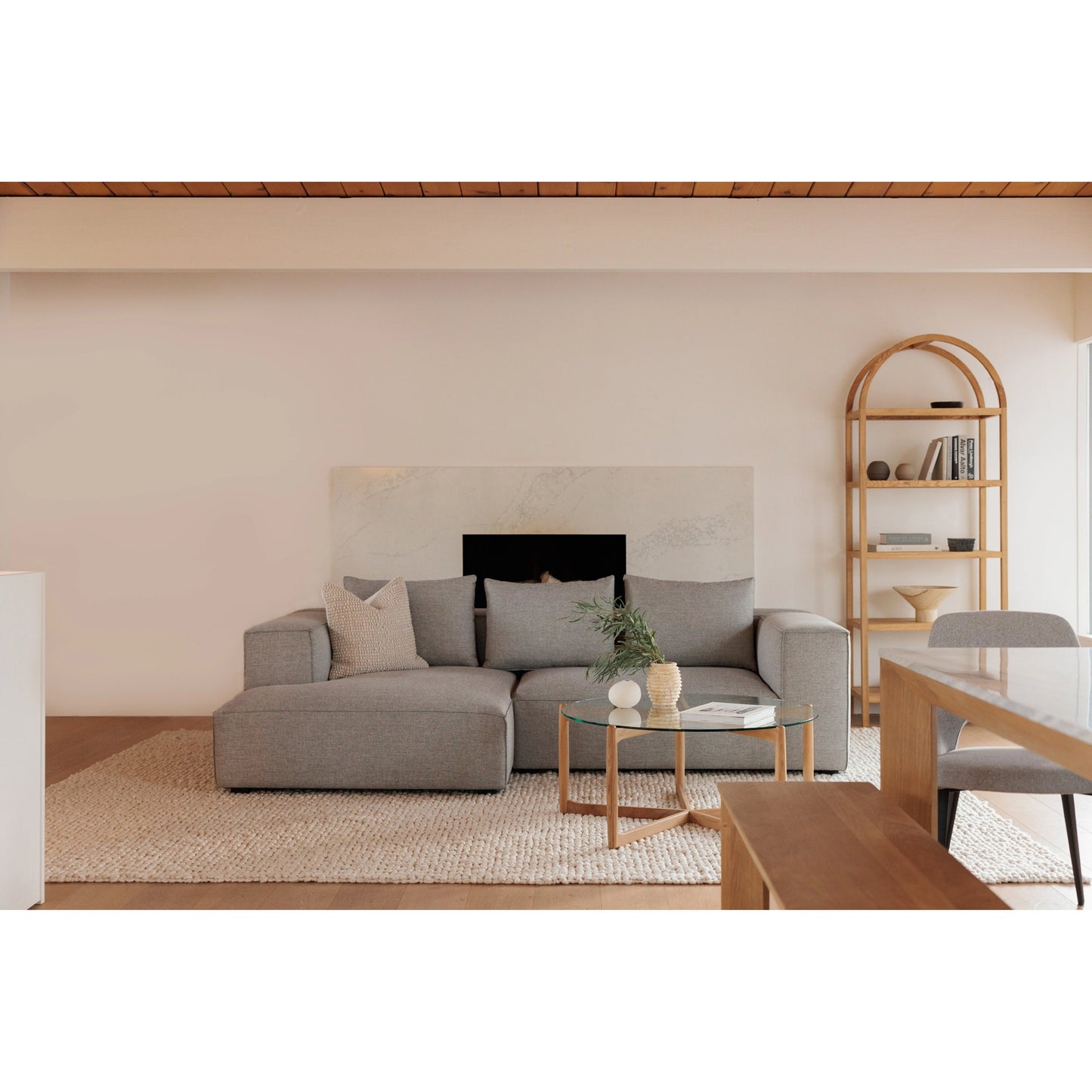 015 SI-1985211 | Lifestyle | Eero Bookcase by Moe's Home Collection. Made from unique in a modern style.