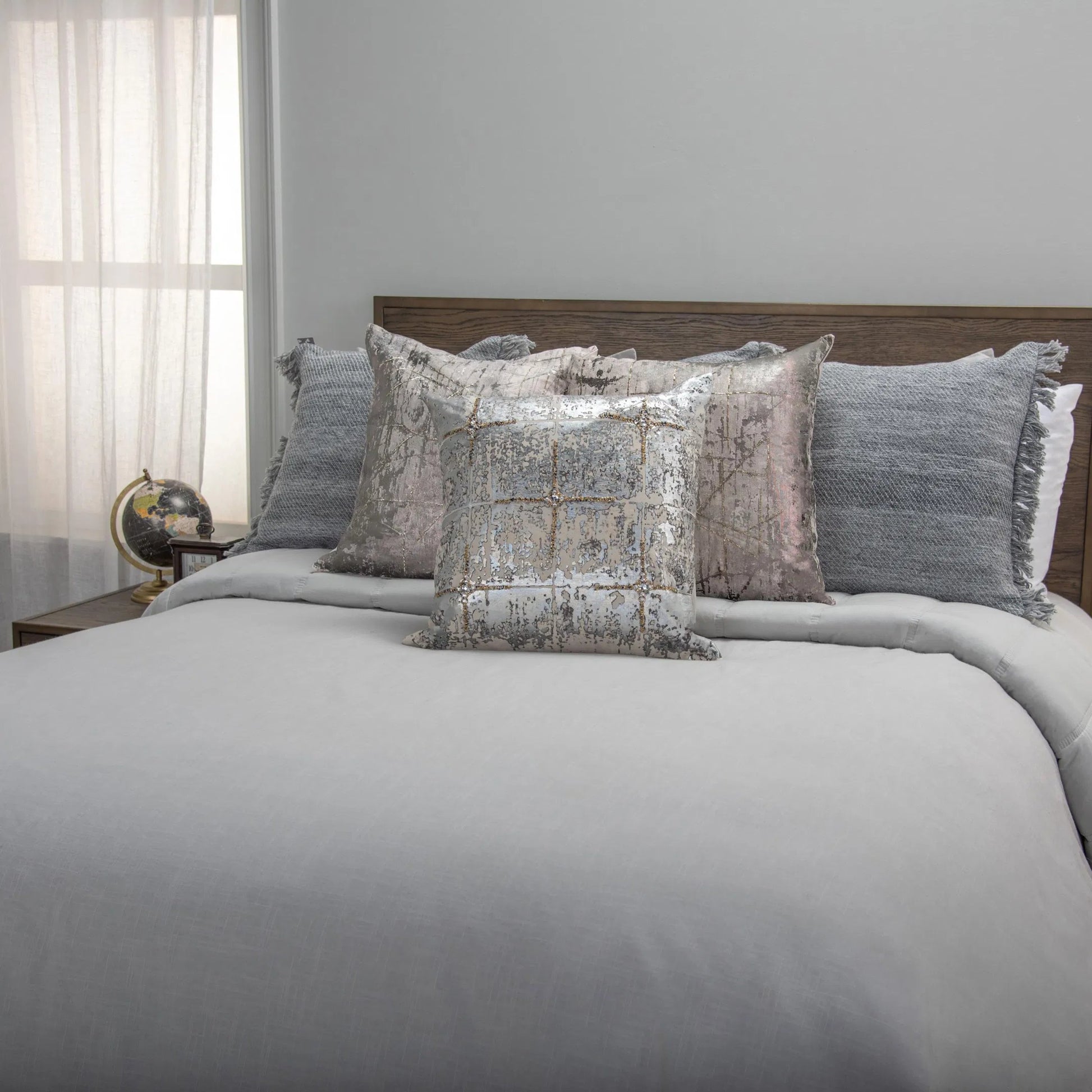 Lawrence Bedding by HedgeApple Essentials. Made from cotton slub, polyester in a modern style.