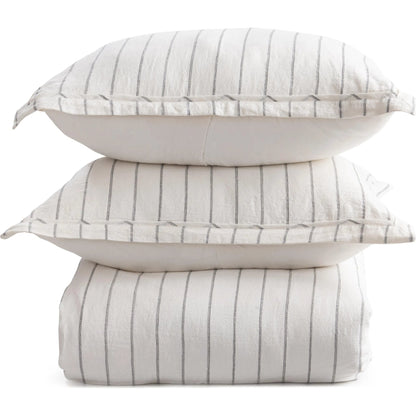 Monaco 3-piece Belgian Linen Duvet Set by Villa by Classic Home. Made from 100% belgian flax linen in a unique style.