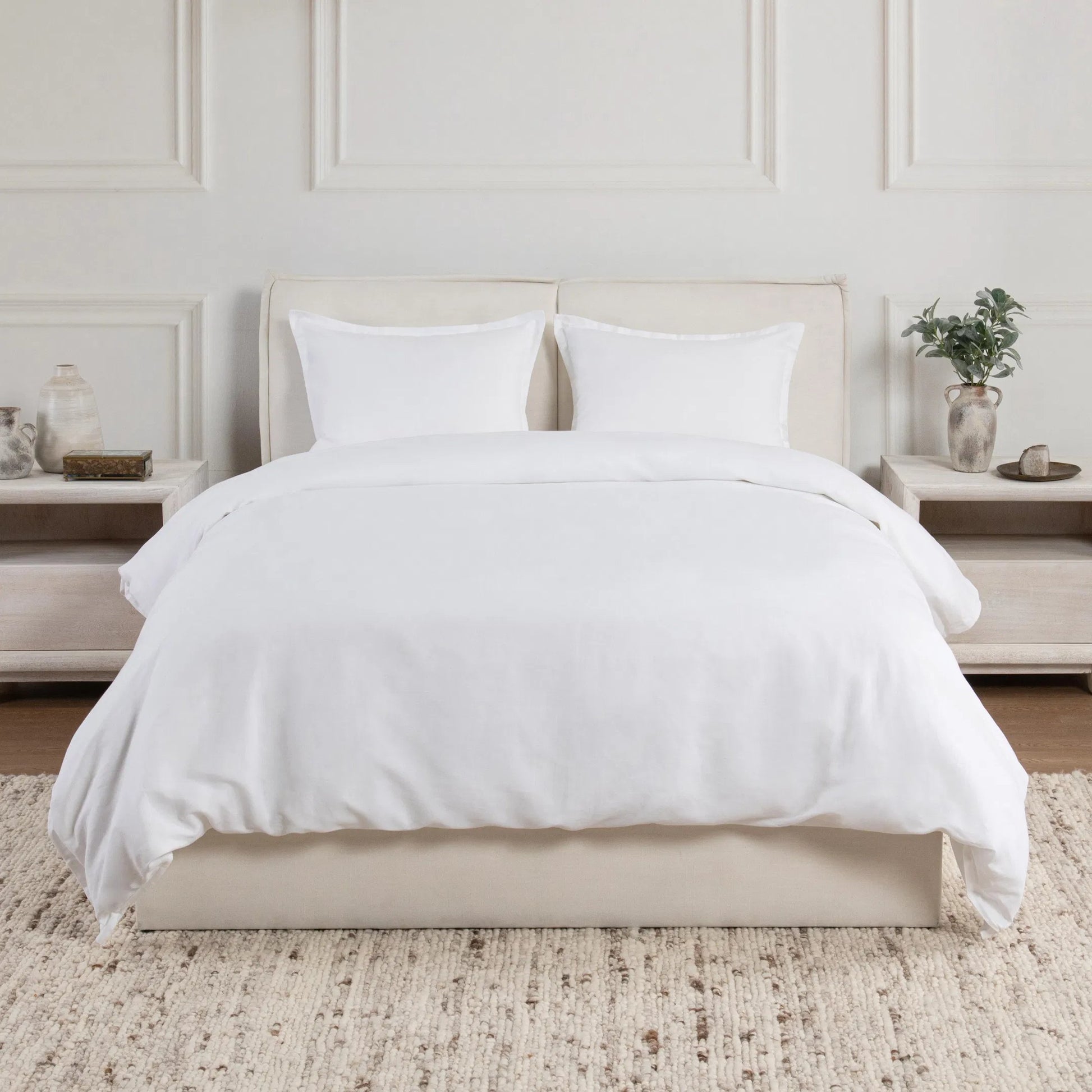 Arcadia 3-Piece Linen Blend Duvet Set by Villa by Classic Home in white. Made from cotton linen blend in a unique style.