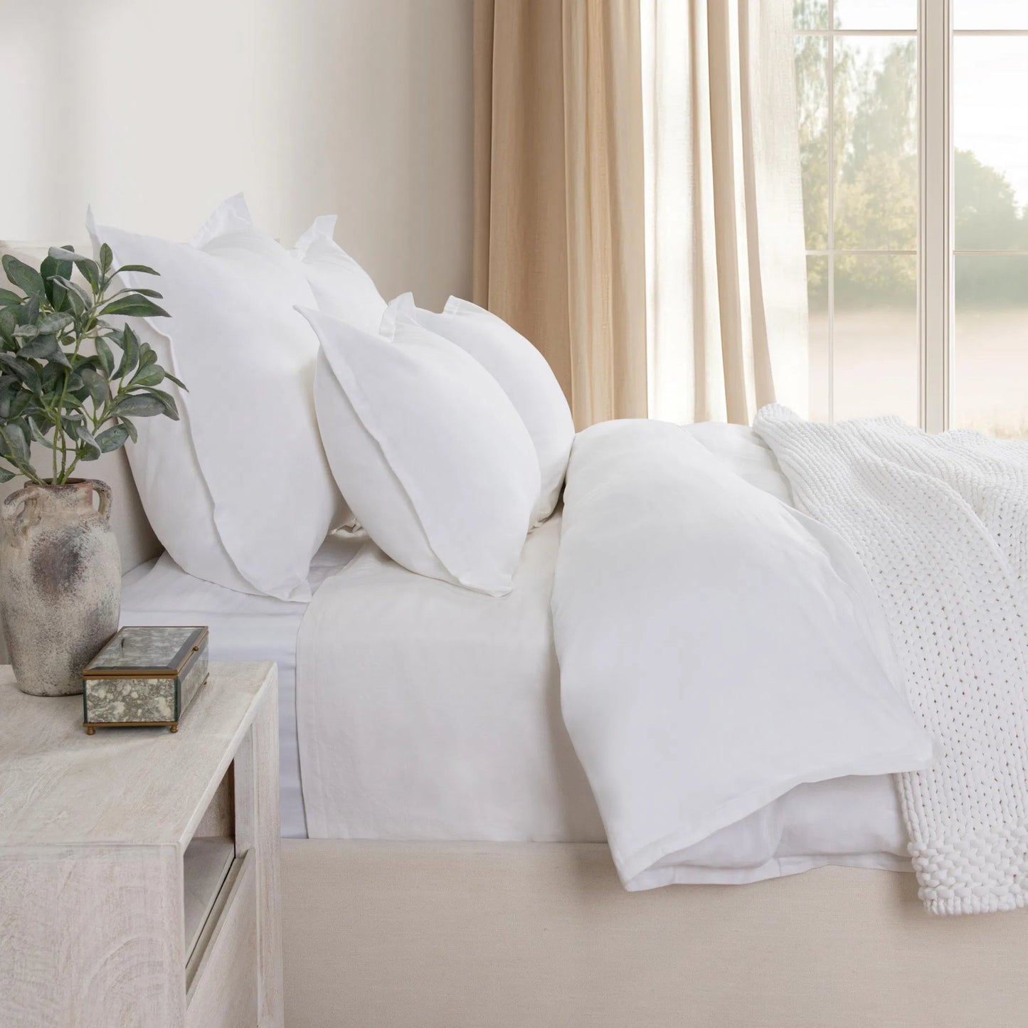001 SI-2533258 | Lifestyle | Arcadia 3-Piece Linen Blend Duvet Set by Villa by Classic Home in white. Made from cotton linen blend in a unique style.