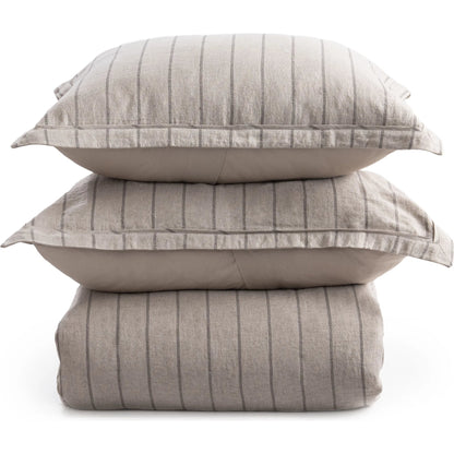 Monaco 3-piece Belgian Linen Duvet Set by Villa by Classic Home. Made from 100% belgian flax linen in a unique style.