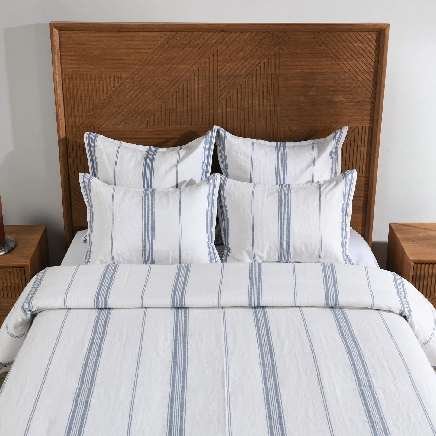 002 SI-2533269 | Primary Silo | Jayson 3-Piece Linen Blend Fabric Duvet by Villa by Classic Home. Made from 70% linen, 25% cotton, 5% cashmere in a unique style.