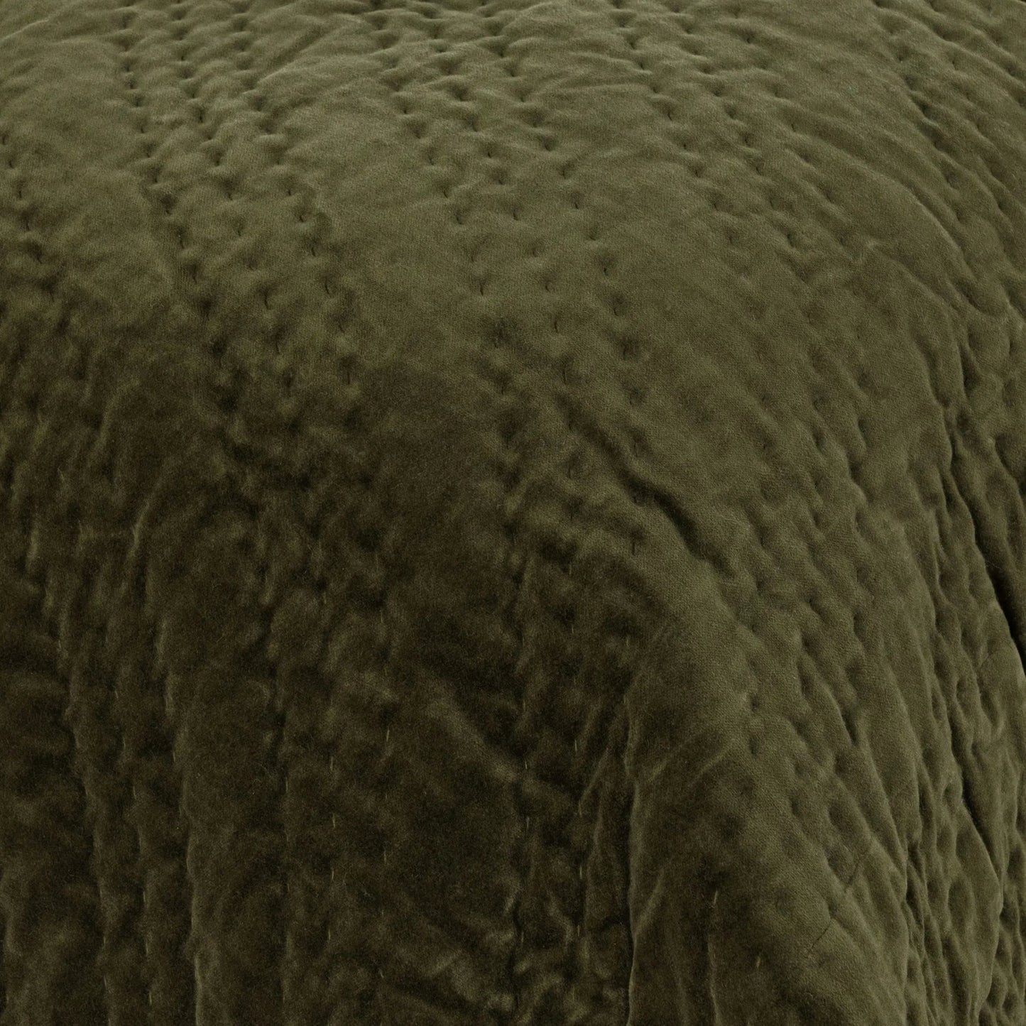 002 SI-2533446 | Closeup | Elms 3-Piece Velvet Cotton Blend Quilt Set by Villa by Classic Home in green. Made from 80% cotton, 20% polyester in a unique style.