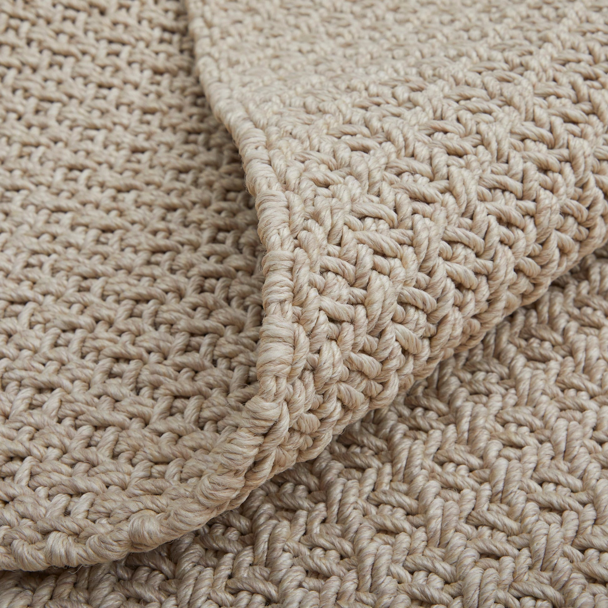 Tito Solid Rug - 0826F by Feizy. Made from polypropylene in a unique style.