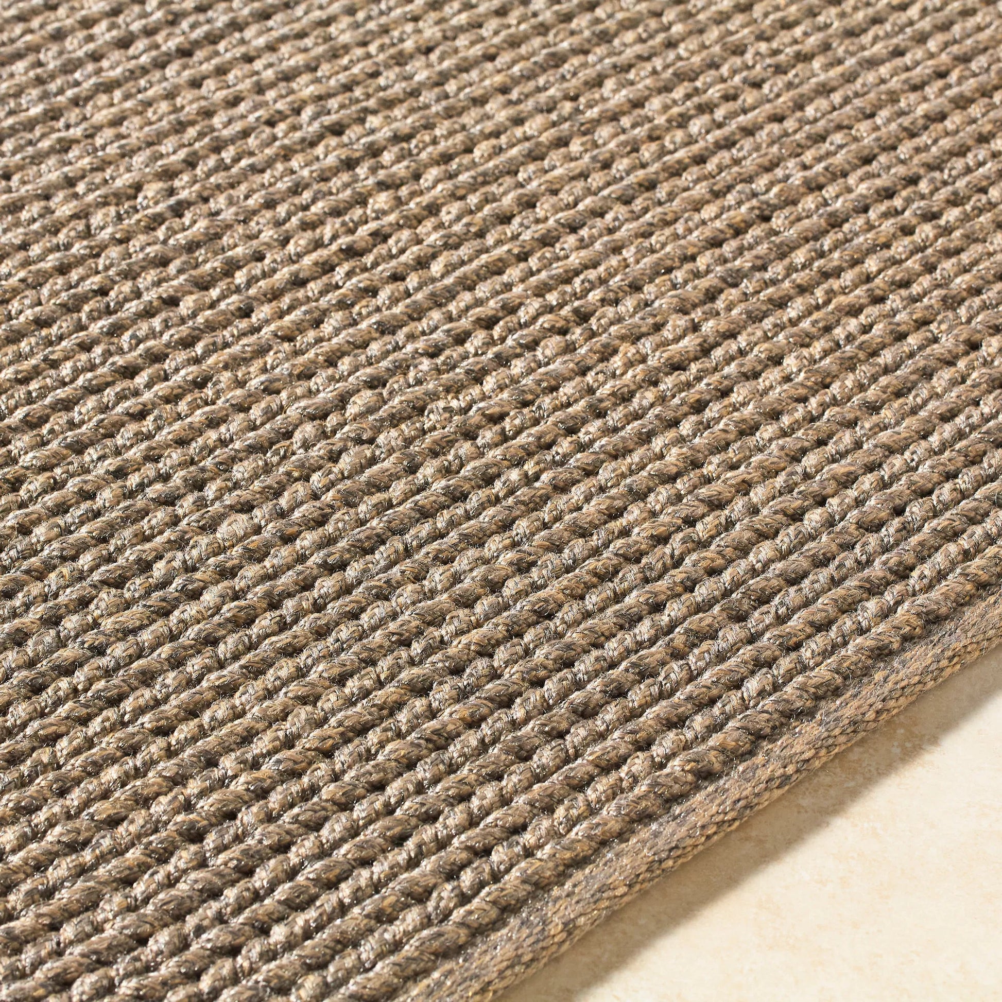 Beach House Rug - 527038 by Surya. Made from polypropylene in a unique style.
