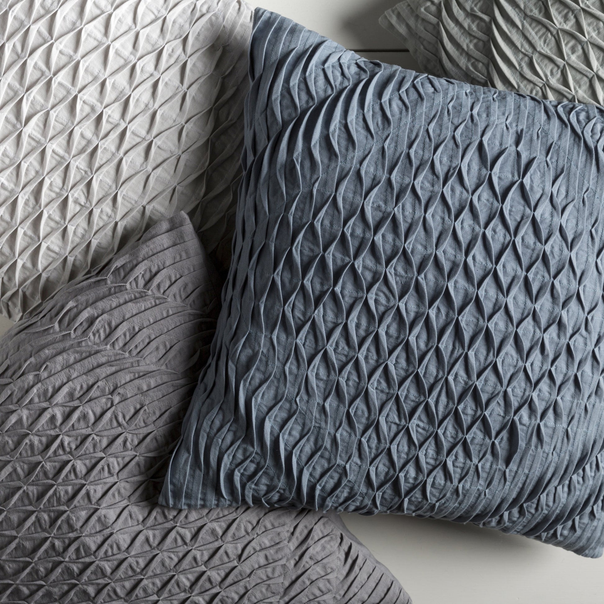 Baker Pillow - 16885 by Surya. Made from 50% cotton, 50% linen in a modern style.