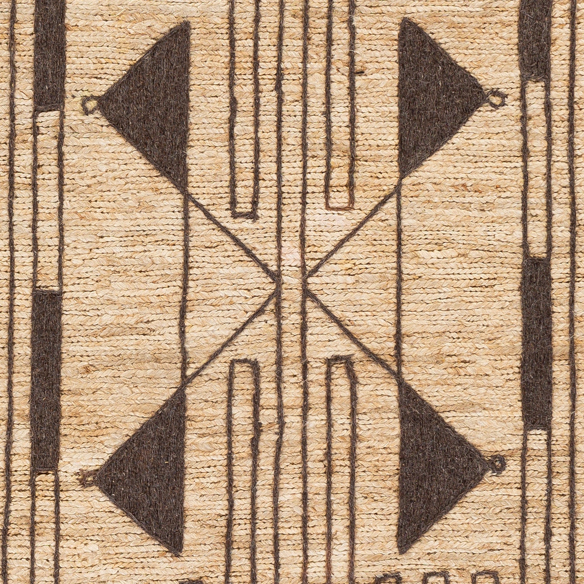Brookwood BKD-2300 Rug by Surya in wheat, charcoal. Made from 85% jute, 15% wool in a unique style.