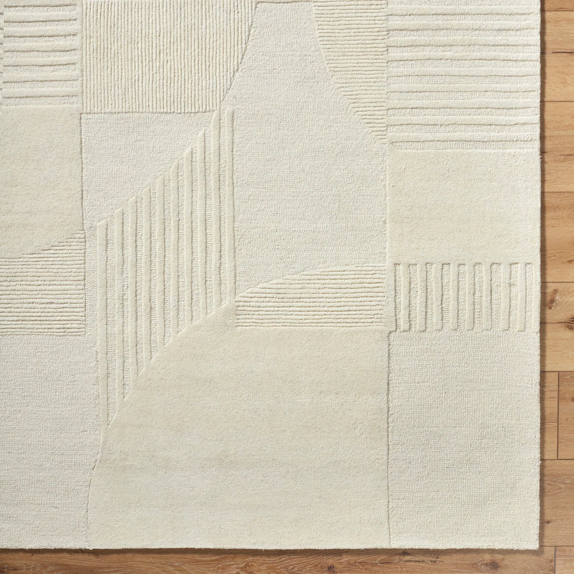 Brook Rug - 31415 by Livabliss in cream. Made from main: 100% wool in a unique style.