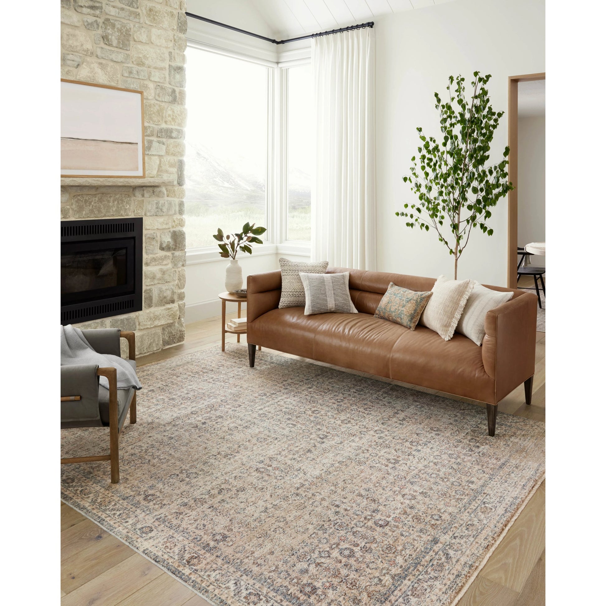 Blake BLA-04 Rug by Angela Rose x Loloi in beige, denim. Made from 100% polyester in a unique style.