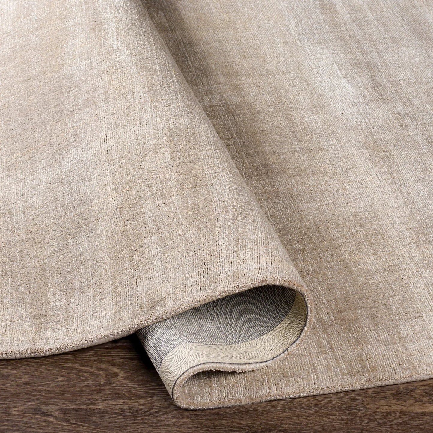 006 47516-20407,47516-20408,47516-20409,47516-22264 | Closeup | Bellagio BLG-1000 Rug by Surya in medium gray. Made from 80% viscose, 20% cotton in a unique style.