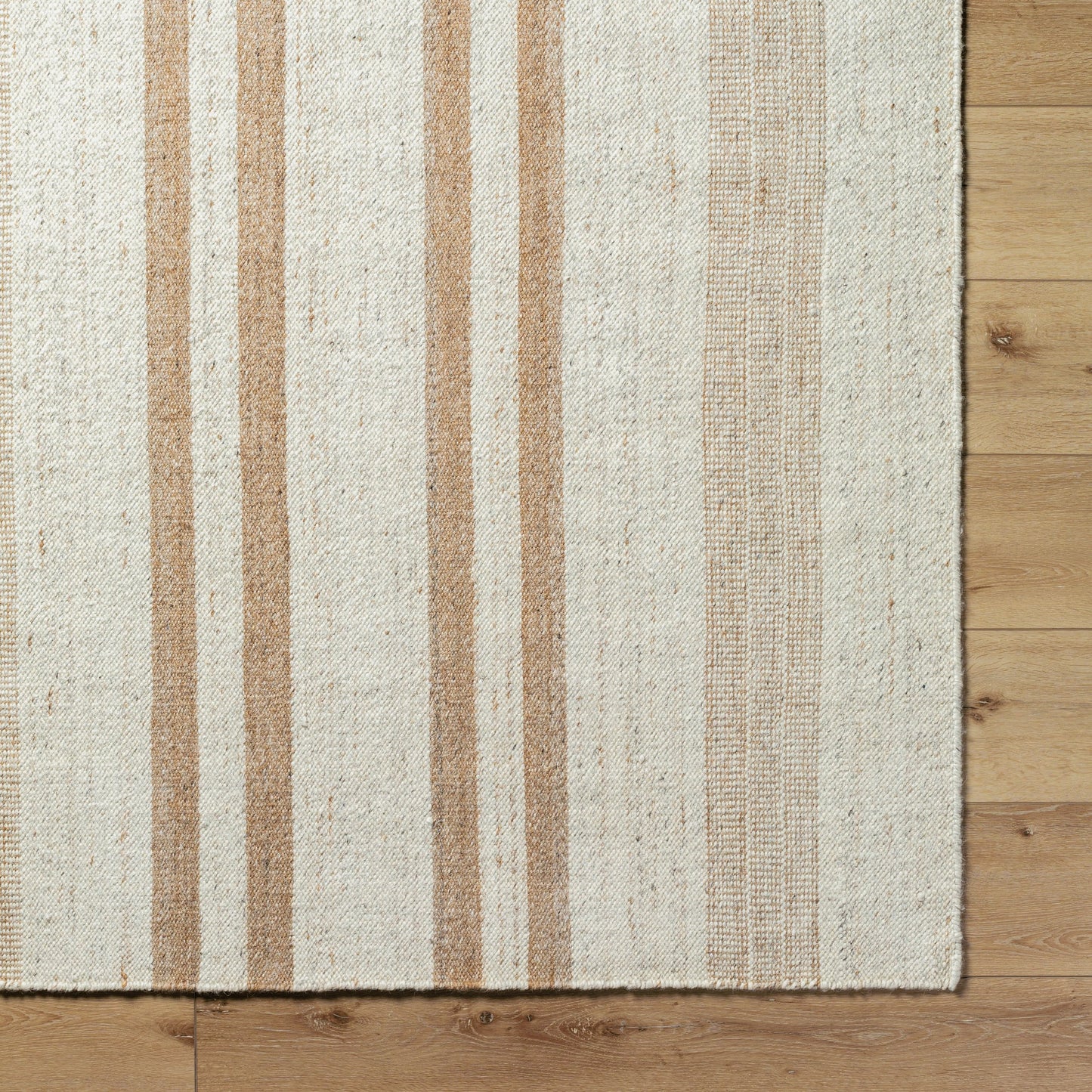 008 SI-2098444,SI-2098445,SI-2098446,SI-2098447 | Closeup | Bolu Rug - 489257 by Surya in light silver, ash, khaki, sage. Made from wool in a unique style.