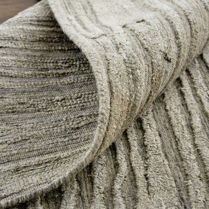 Braeside Transitional Rug - T13T8005 by Thom Felicia by Feizy Rugs. Made from viscose, wool in a unique style.