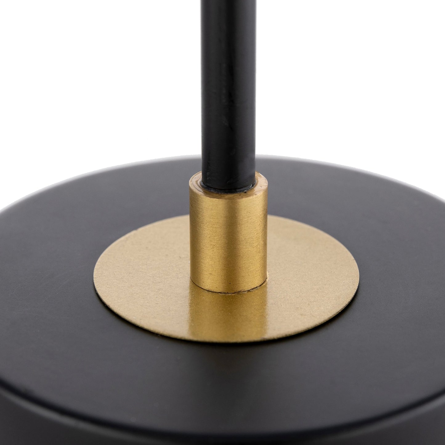007 S-347417 | Closeup | Boomer - 22420 by Surya. Made from metal in a modern style.