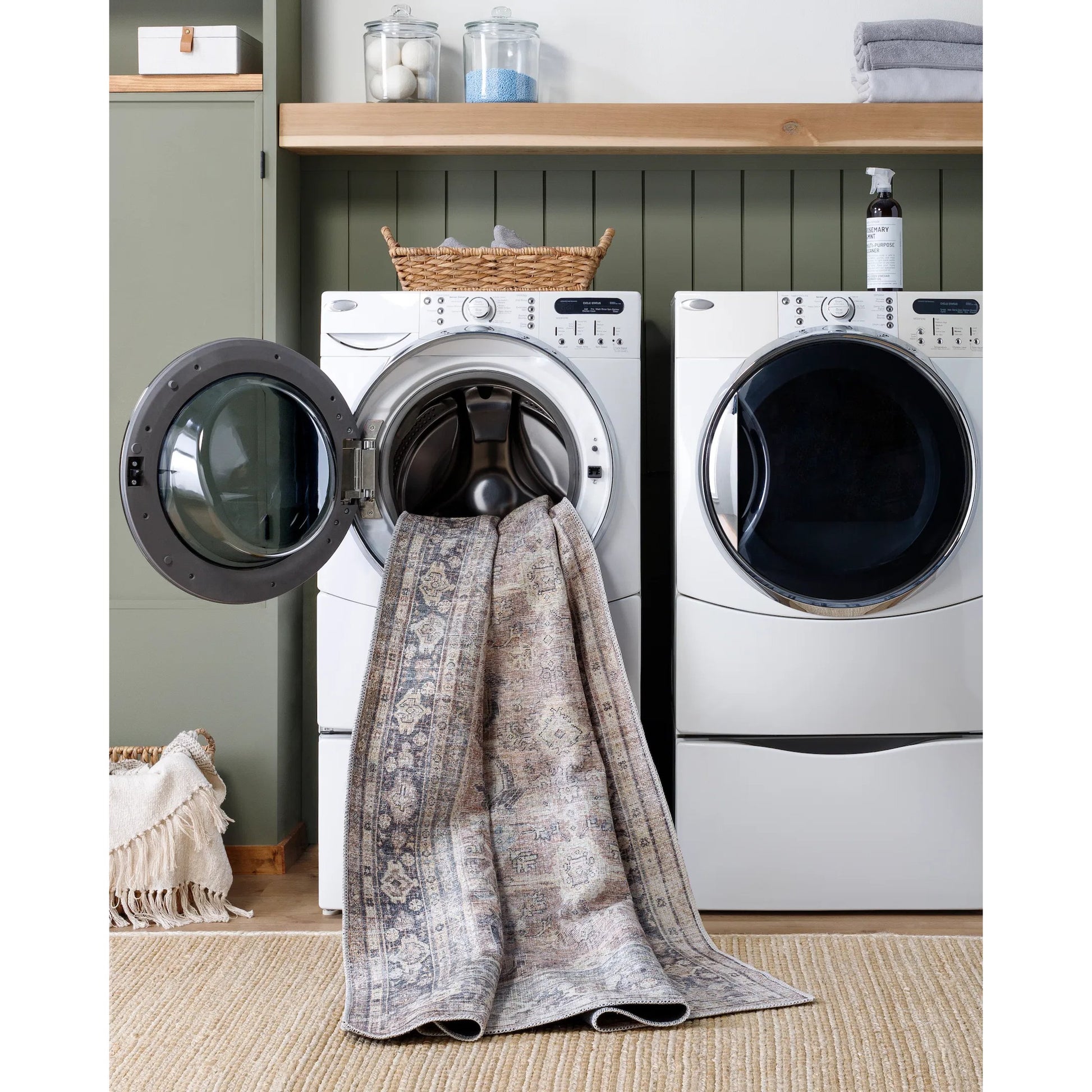 Darling Rug - 527090 by Becki Owens x Livabliss in light silver, warm grey, metallic - silver. Made from polyester in a unique style.