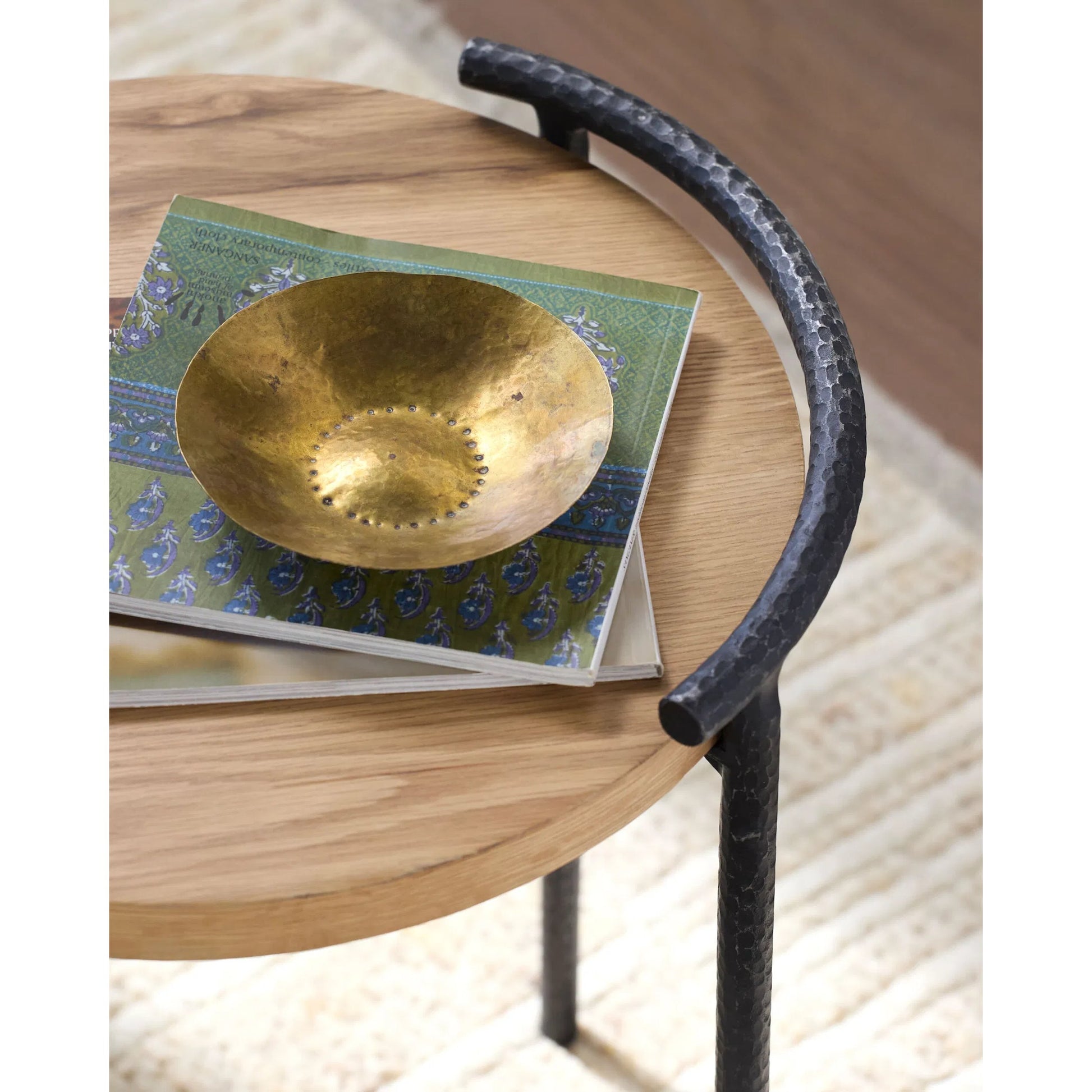 Ojai End Table by Becki Owens x Surya in beige, black. Made from oak veneer, iron in a unique style.