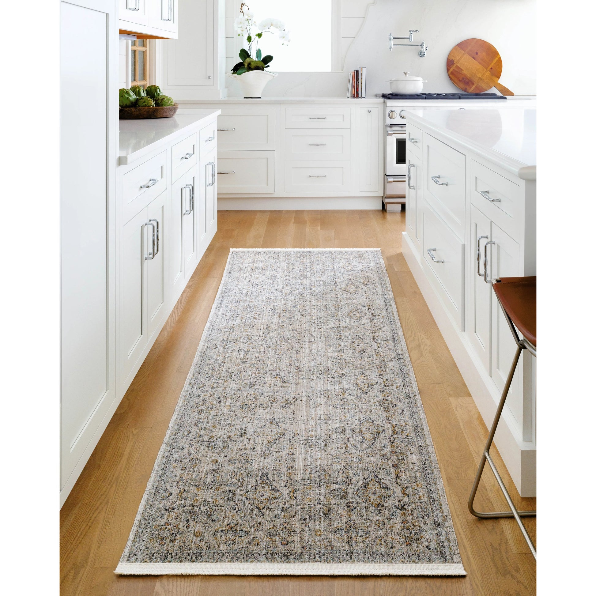 Margaret Rug - 490263 by Becki Owens x Livabliss. Made from face: 100% polyester, warp: 100% polypropylene in a unique style.