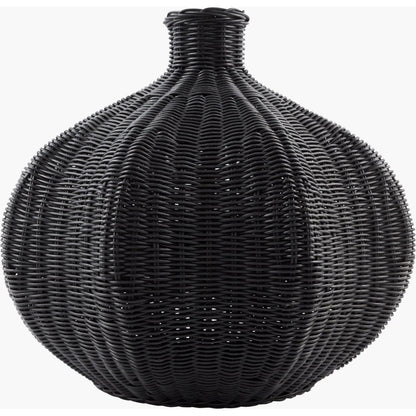 Boscha Garlic Basket by Surya in powder coated. Made from rattan, iron in a unique style.