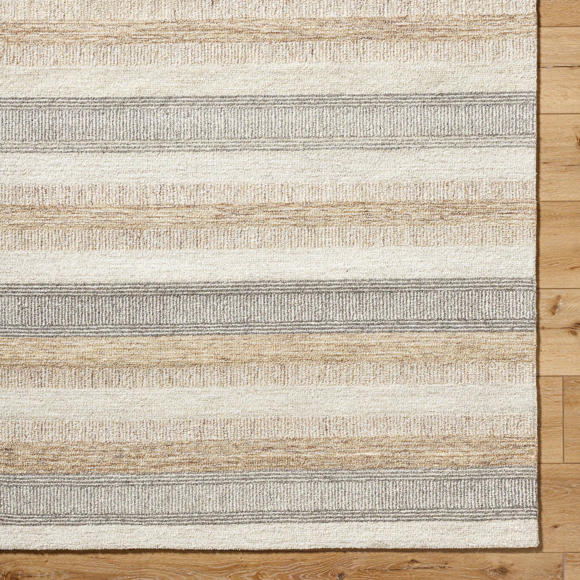 Bournemouth Rug - 530992 by Livabliss in light silver, ash, warm grey, silver, metallic - silver. Made from wool in a unique style.