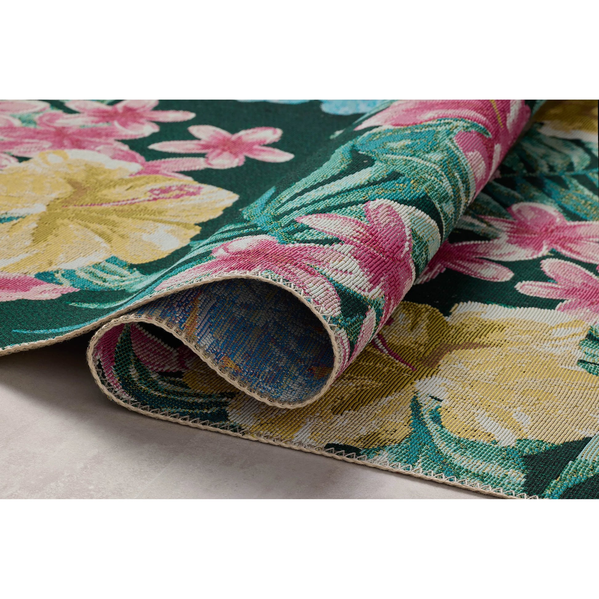 Botanical BOT-03 Rug by Loloi. Made from polypropylene / polyester in a unique style.