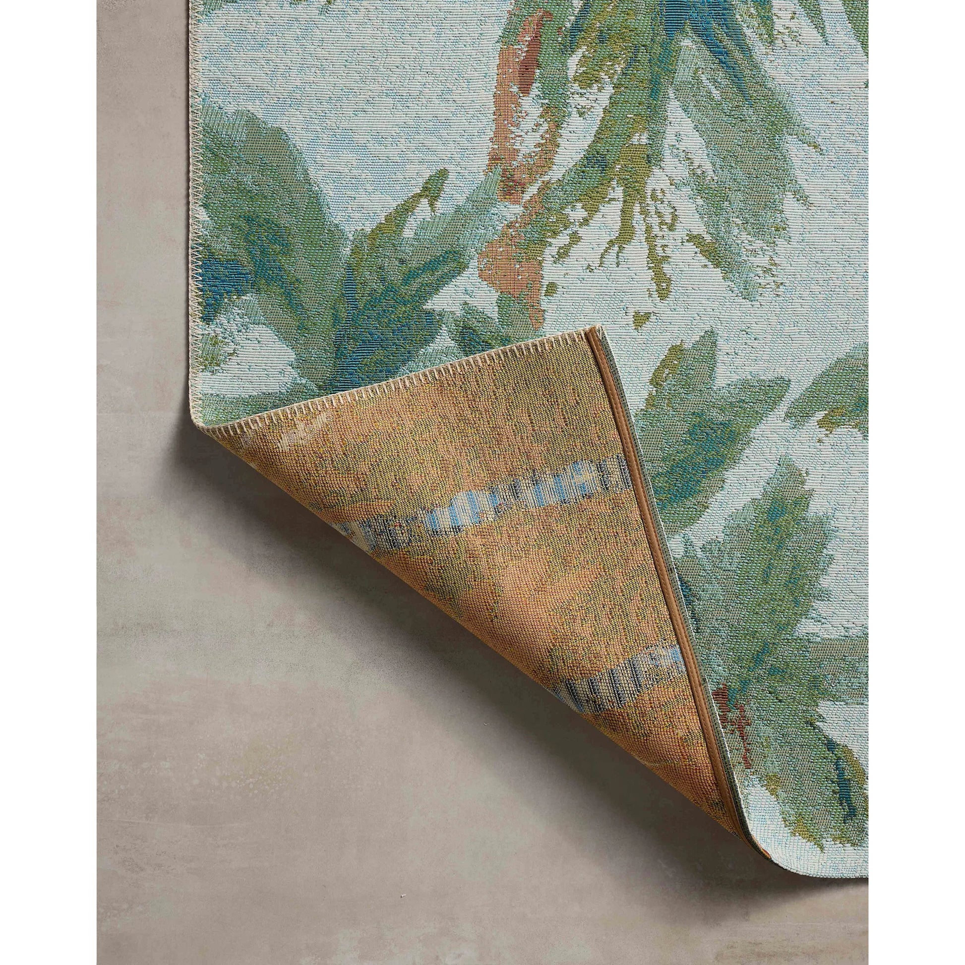 Botanical BOT-04 Rug by Loloi. Made from polypropylene / polyester in a unique style.