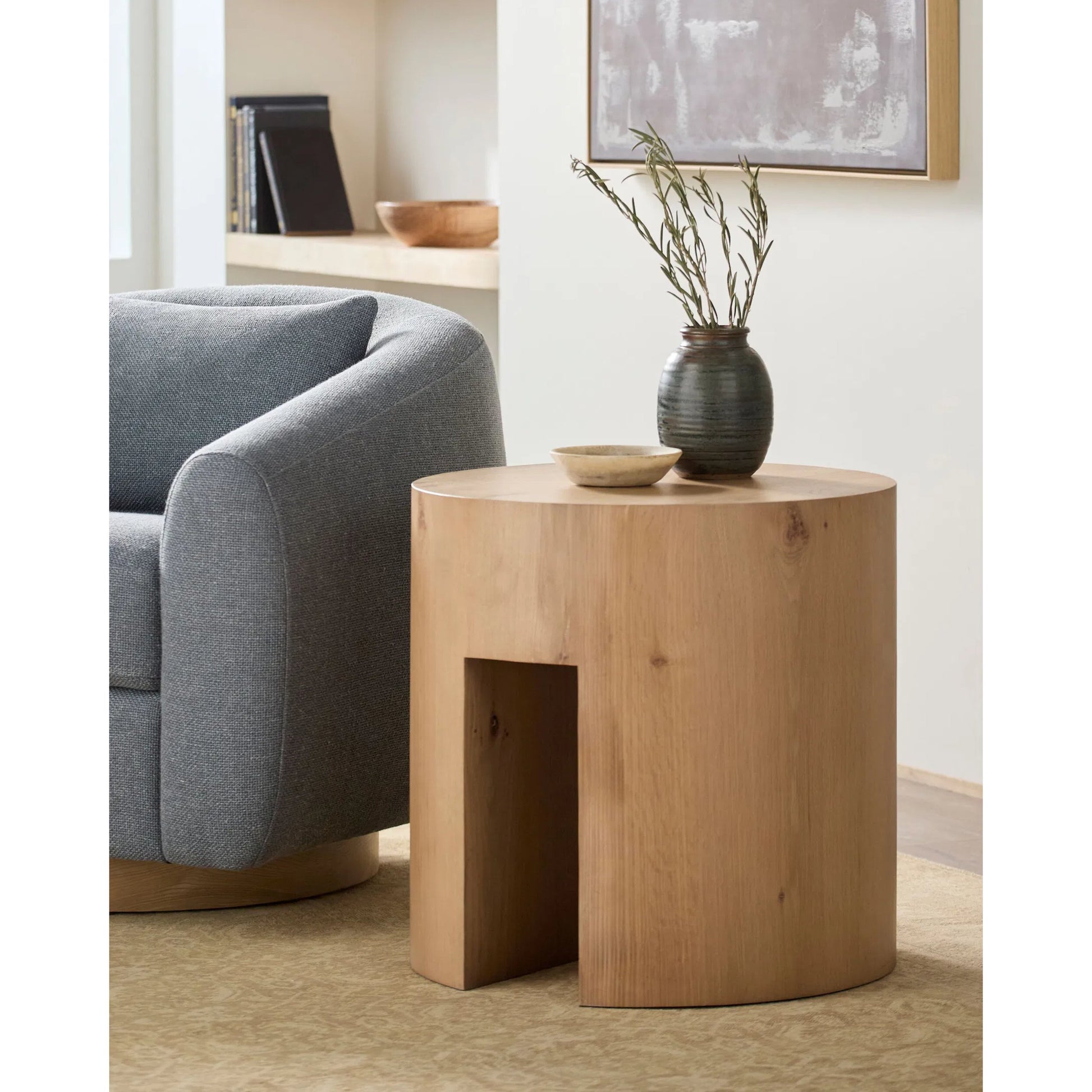 Whittier End Table by Becki Owens x Surya in lacquered. Made from oak veneer in a modern style.