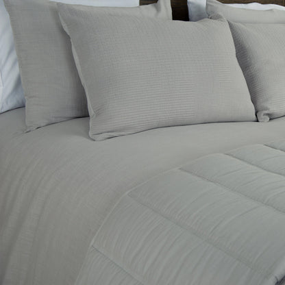 Davison Bedding by HedgeApple Essentials. Made from unique in a modern style.