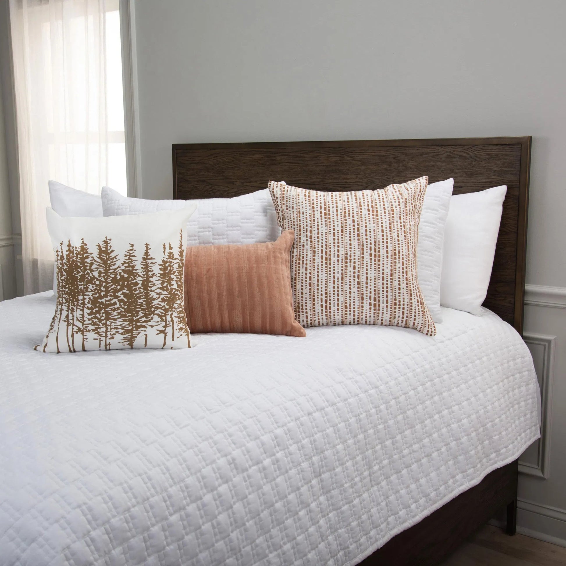 Davison Bedding by HedgeApple Essentials. Made from unique in a modern style.