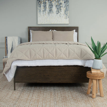 Davison Bedding by HedgeApple Essentials. Made from unique in a modern style.
