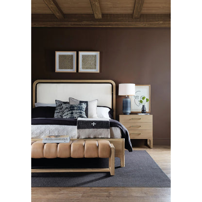 Banyon Bay Bench by Hooker Furniture. Made from unique in a transitional style.