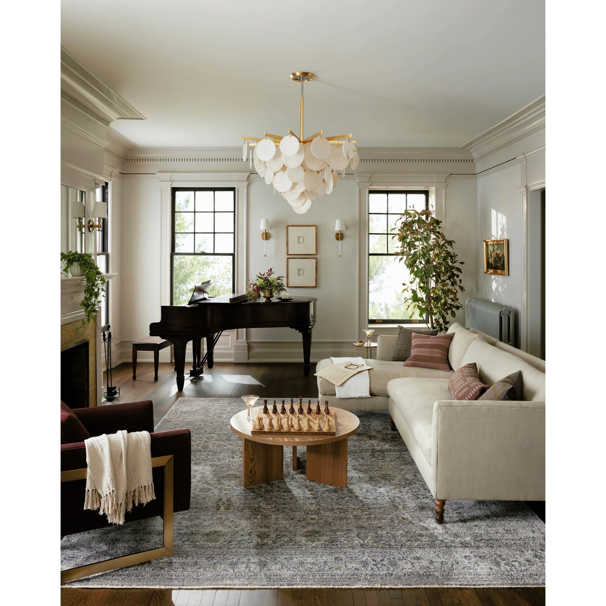 Bradbury BRU-04 Rug by Jean Stoffer x Loloi in grey, multi. Made from 68% polypropylene l 32% polyester pile in a unique style.